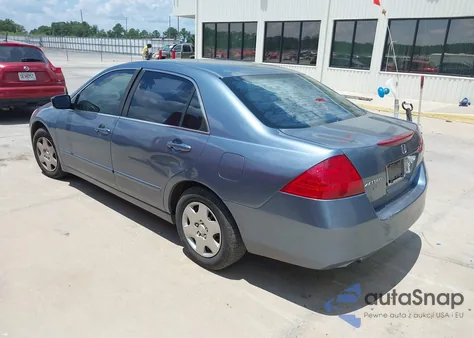 2007 Honda Accord 2.4 Lx z USA, uszkodzony, nr VIN 1HGCM56447A164995